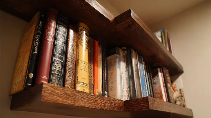 Reinforced Corrugated Cartons and Internal Corner Protectors for Toy Packaging